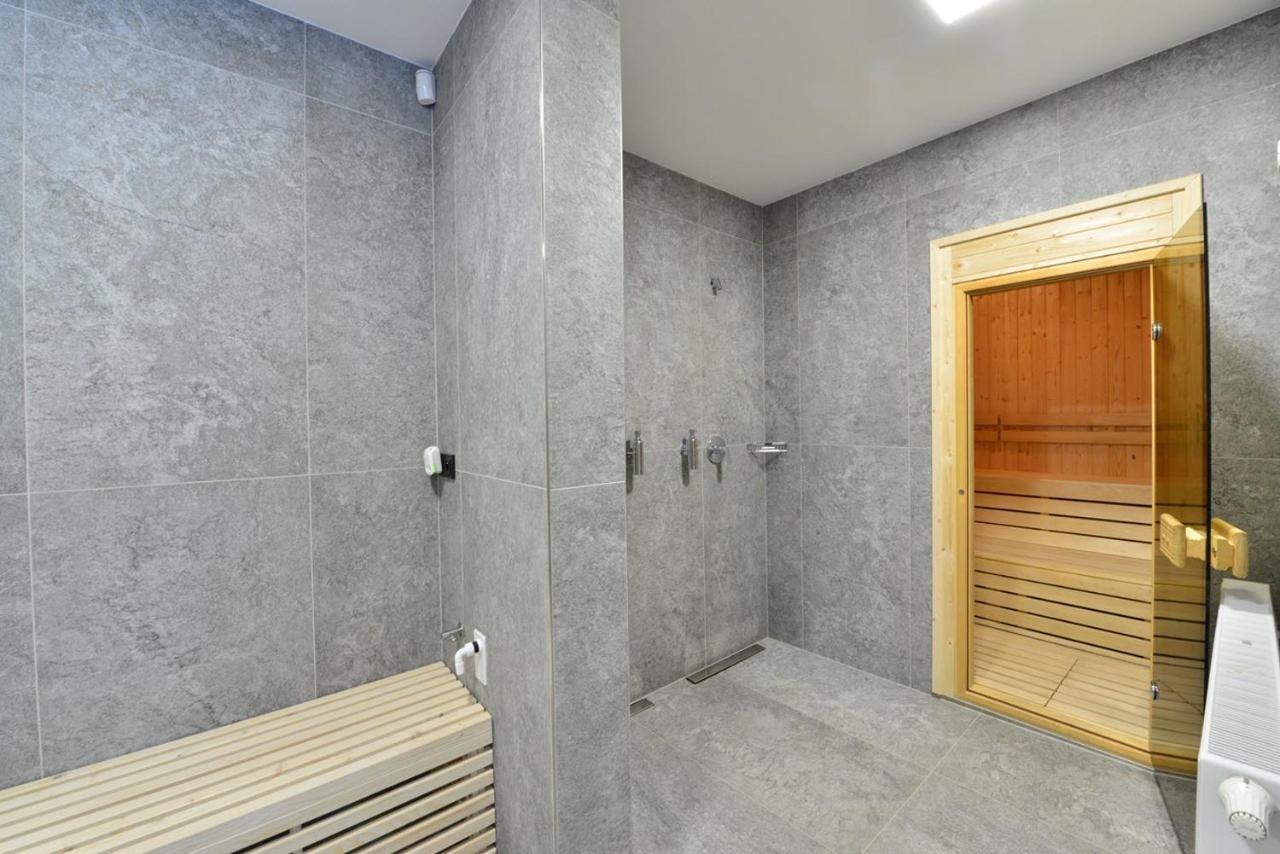 Montanie Resort Desná エクステリア 写真
